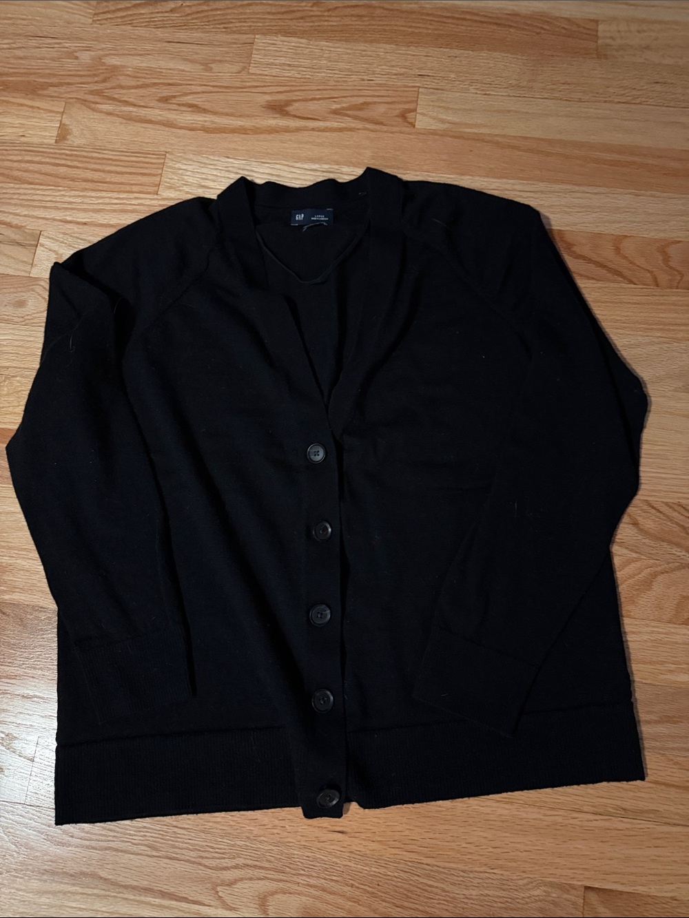 GAP Women’s Black Button-Front Sweater Cardigan
